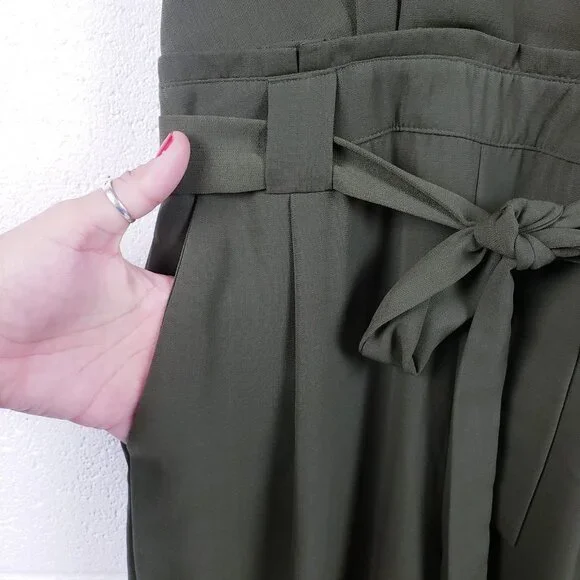 NWT Lulus In the City Green Olive Surplice Sleeveless Jumpsuit Pocket Size Small - Picture 8 of 11